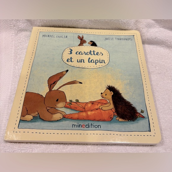 Other - 🌙B11 - 3 Carottes et um lapin